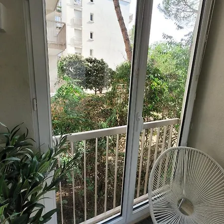 Apartment 60m² Proche Tram, Universites & Centre *